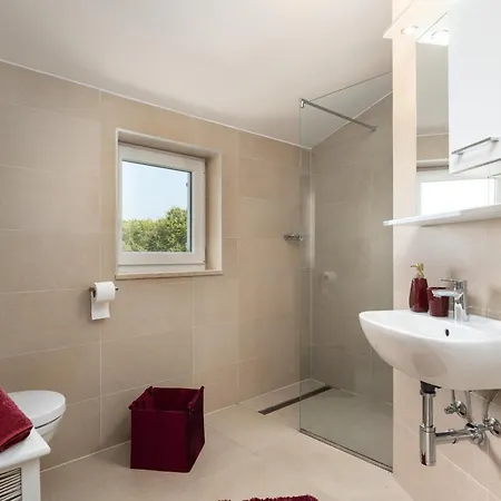 Duga, - Enjoy Istria Poreč