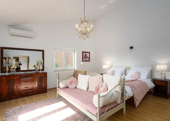 Duga, - Enjoy Istria * פורץ