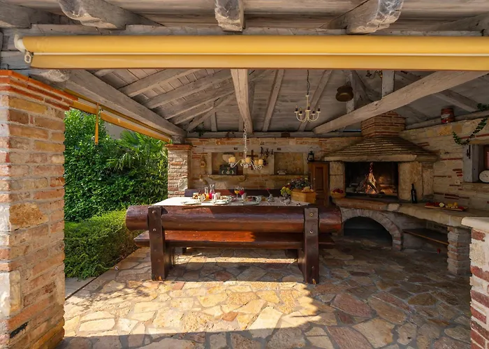 Duga, - Enjoy Istria פורץ